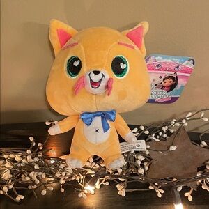 Gabby’s Dollhouse ‘Chumsley’ 8 Inch Cat Plush Collectible by DreamWorks